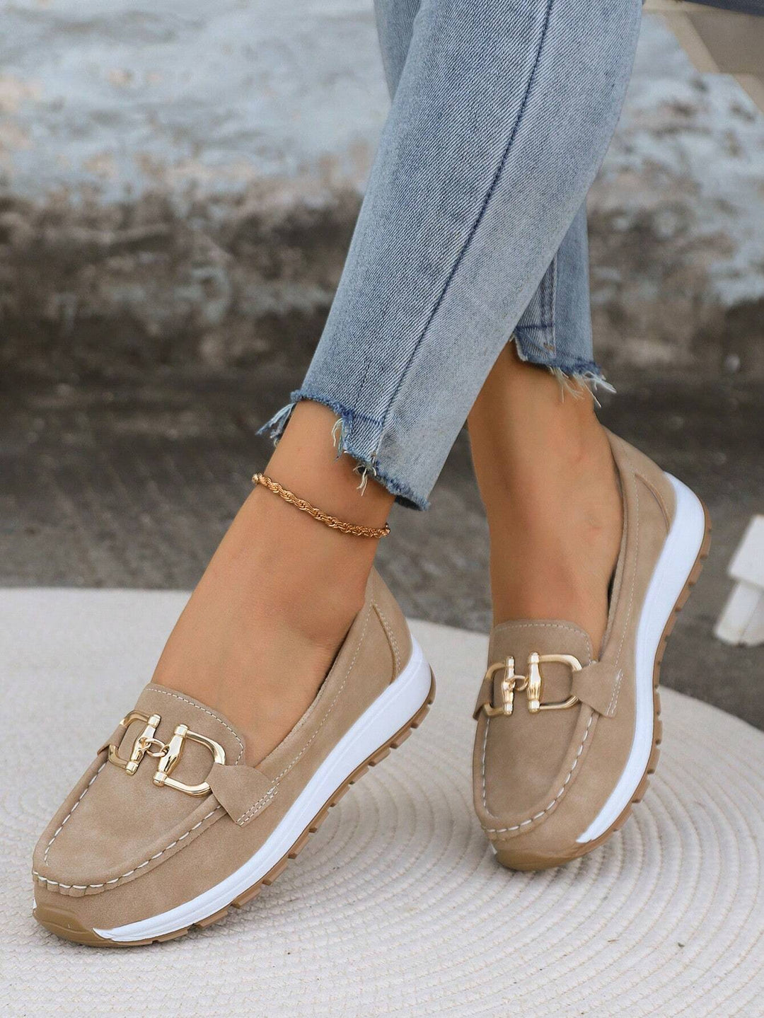 Ellie - Flache Schnallen-Loafer