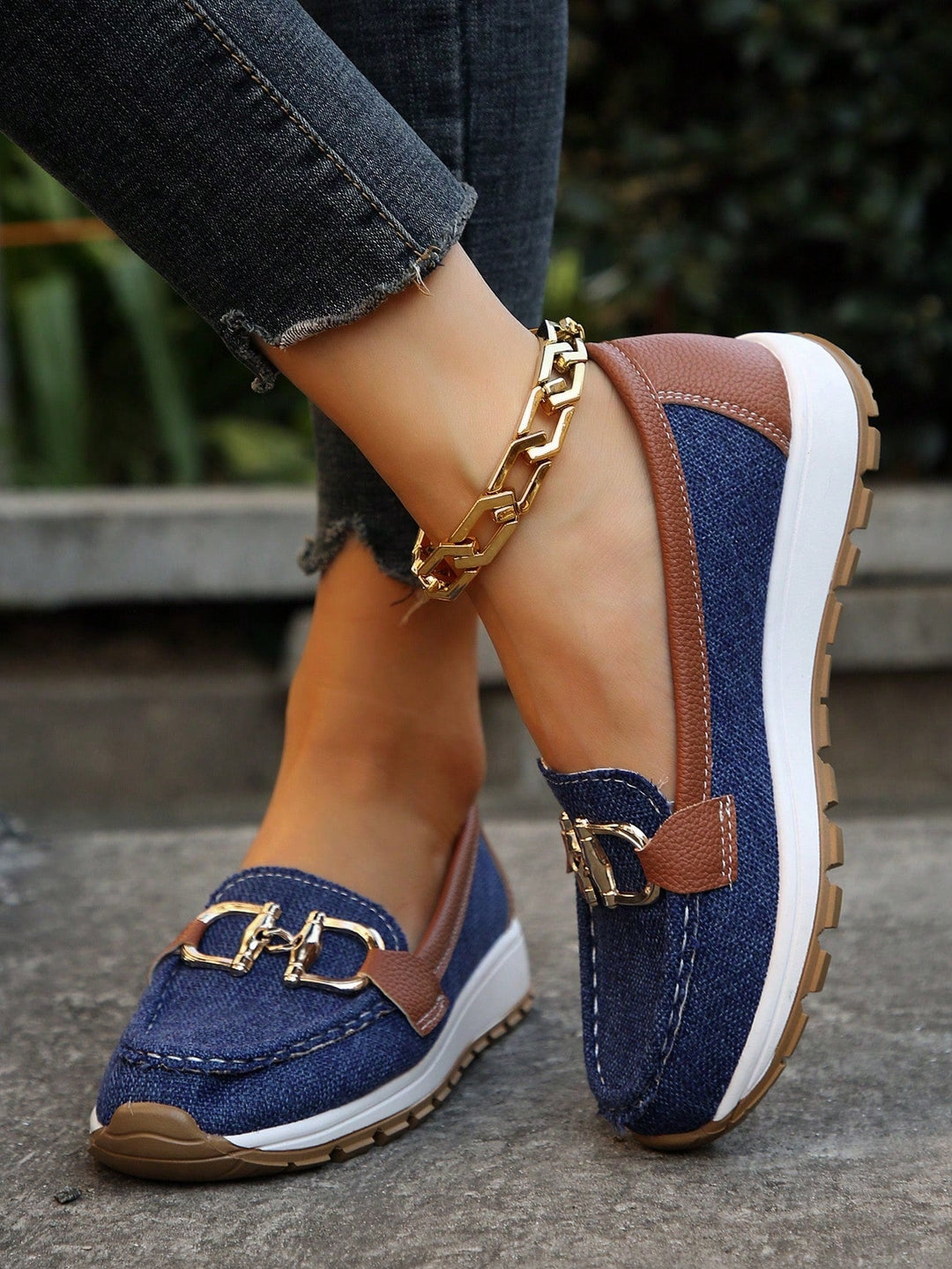Ellie - Flache Schnallen-Loafer