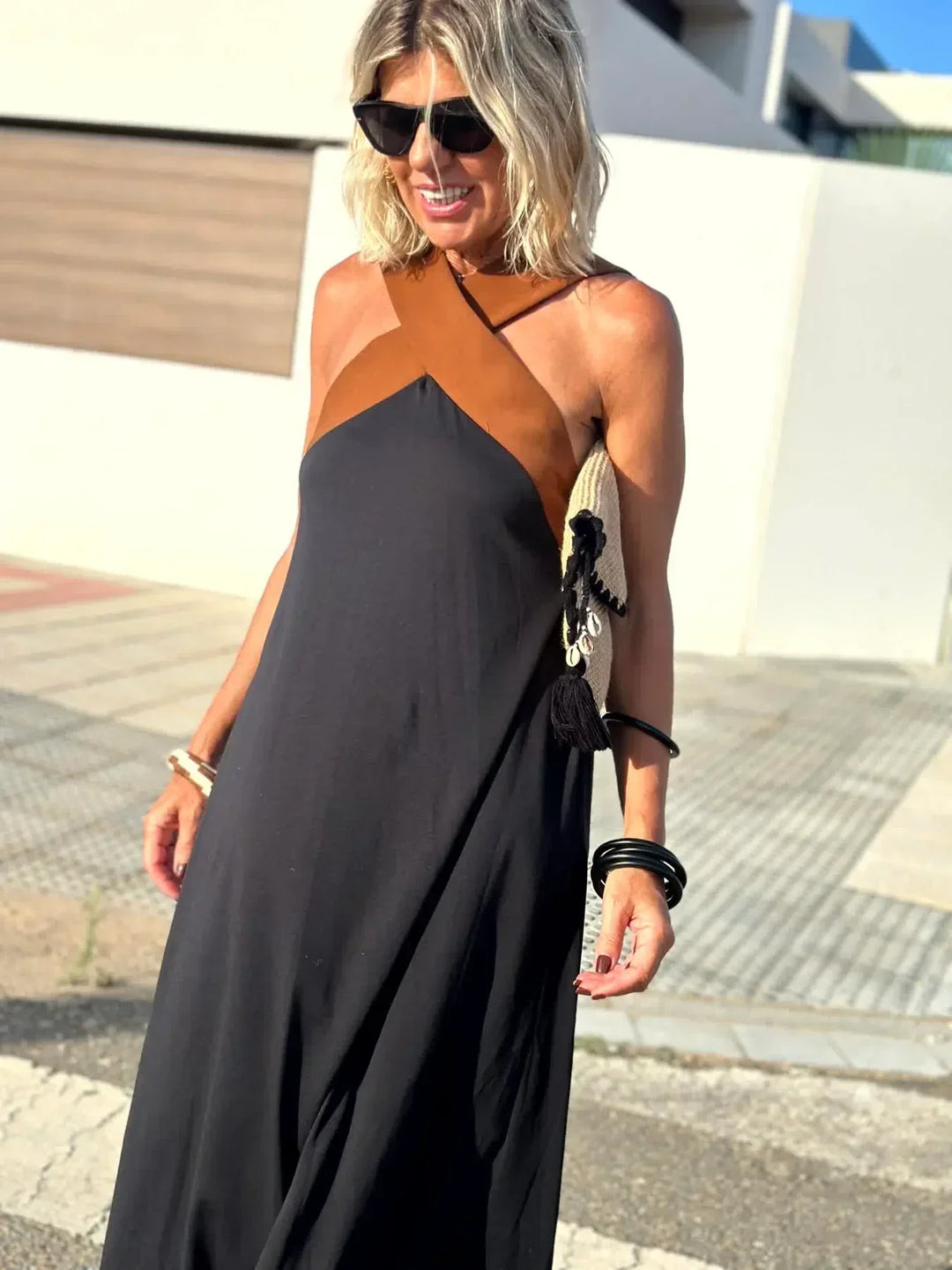Charlotte™ Elegantes Kleid mit offenem Rücken