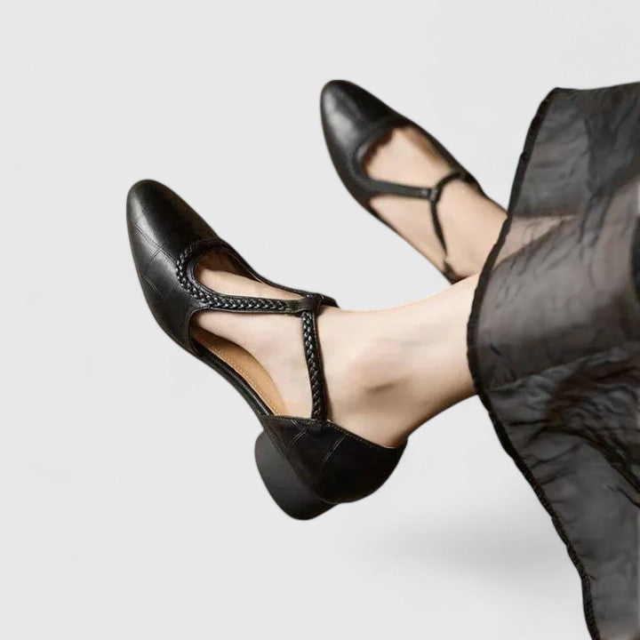 Delphine | Elegante Flachsandalen