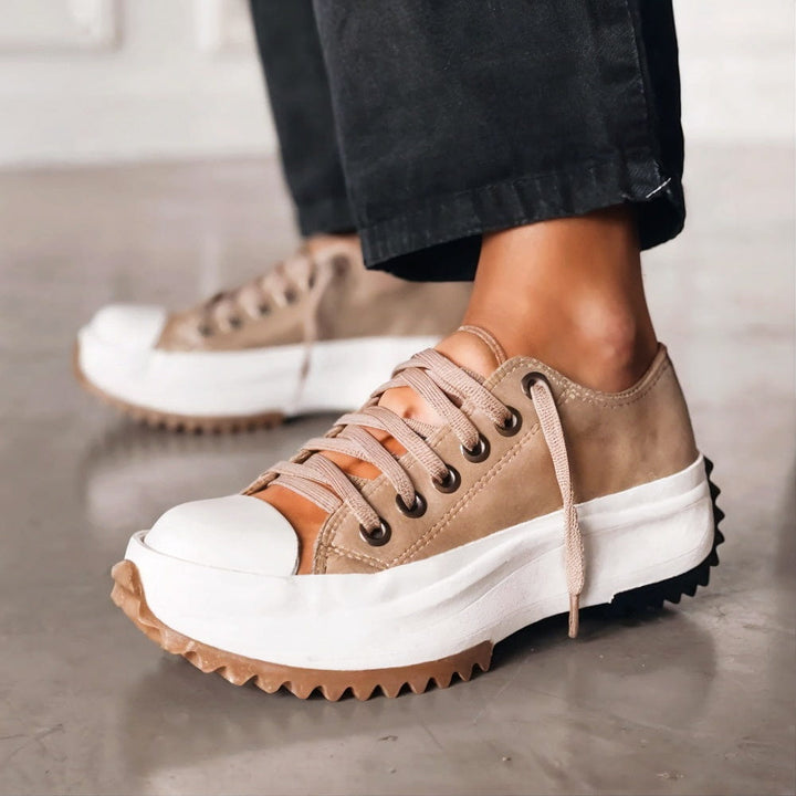 Kaia™ Große Sohle Sneakers